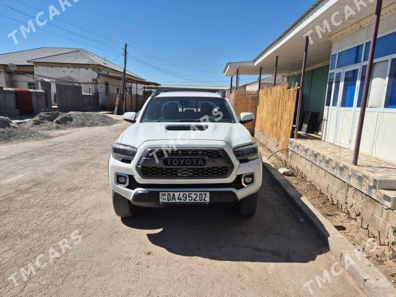 Toyota Tacoma 2022 - 500 000 TMT - Шабатский этрап - img 2
