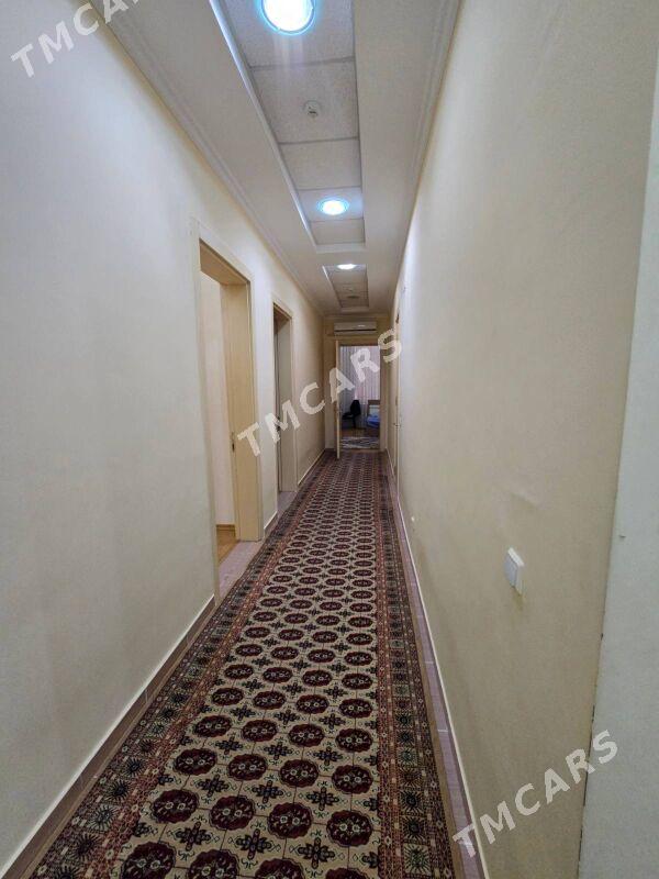 Ата Турк 12/12эт 5ком 230м2 - Aşgabat - img 5