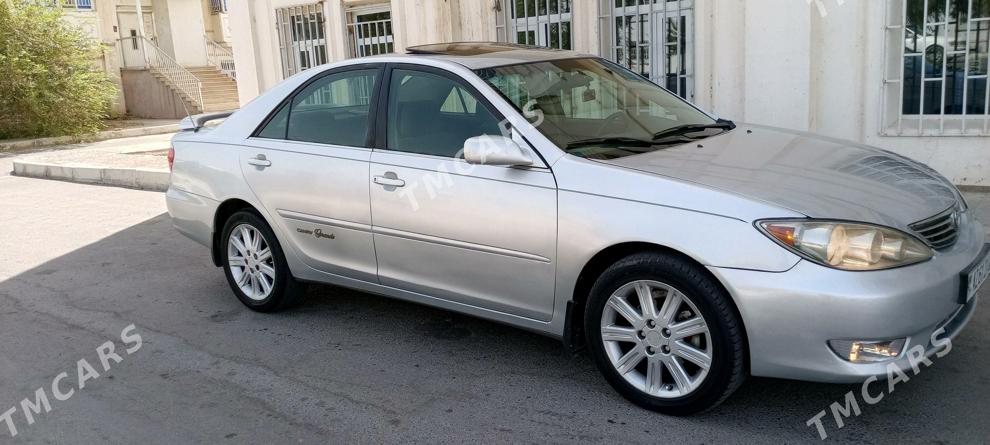 Toyota Camry 2003 - 149 000 TMT - Dänew - img 5
