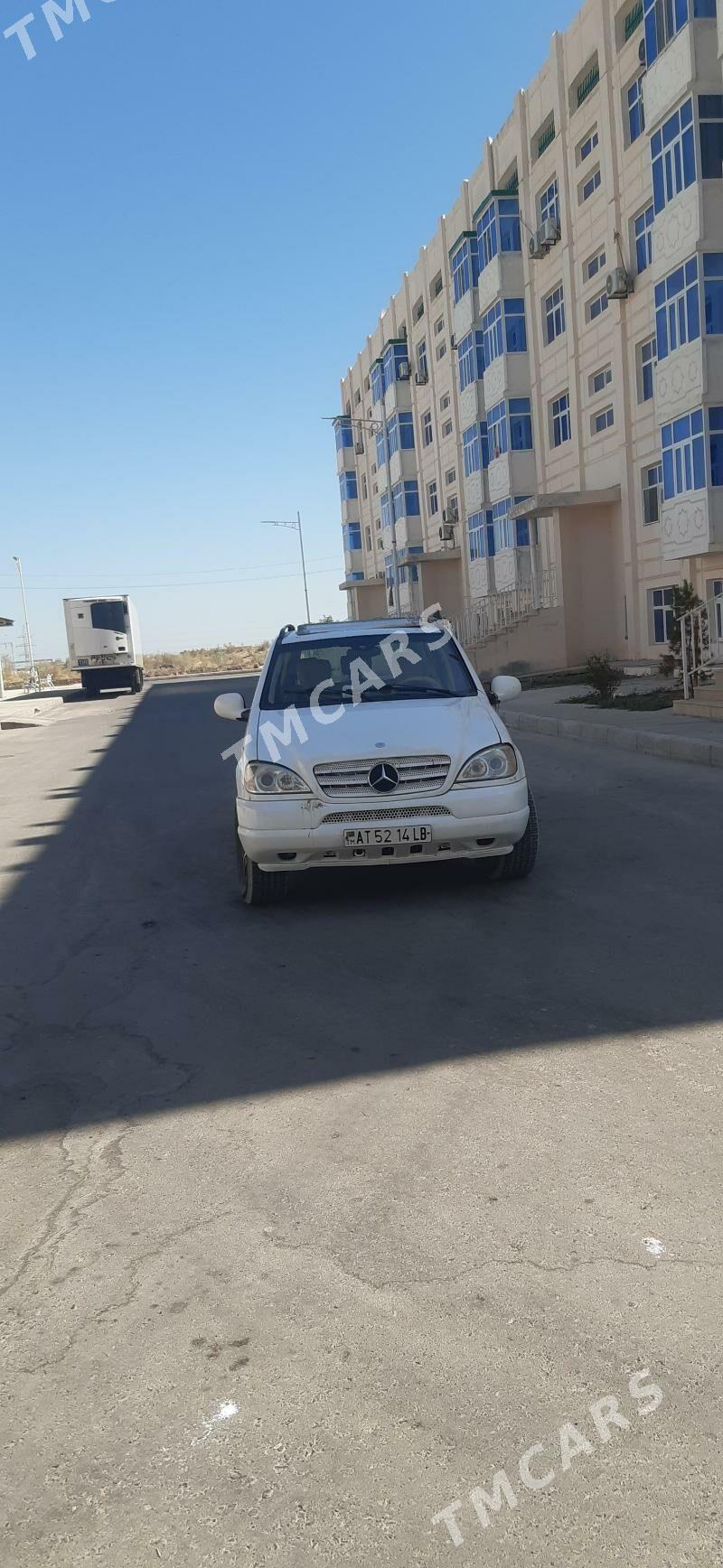 Mercedes-Benz E320 1999 - 80 000 TMT - Sakar - img 5