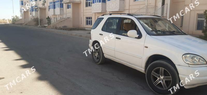 Mercedes-Benz E320 1999 - 80 000 TMT - Sakar - img 2