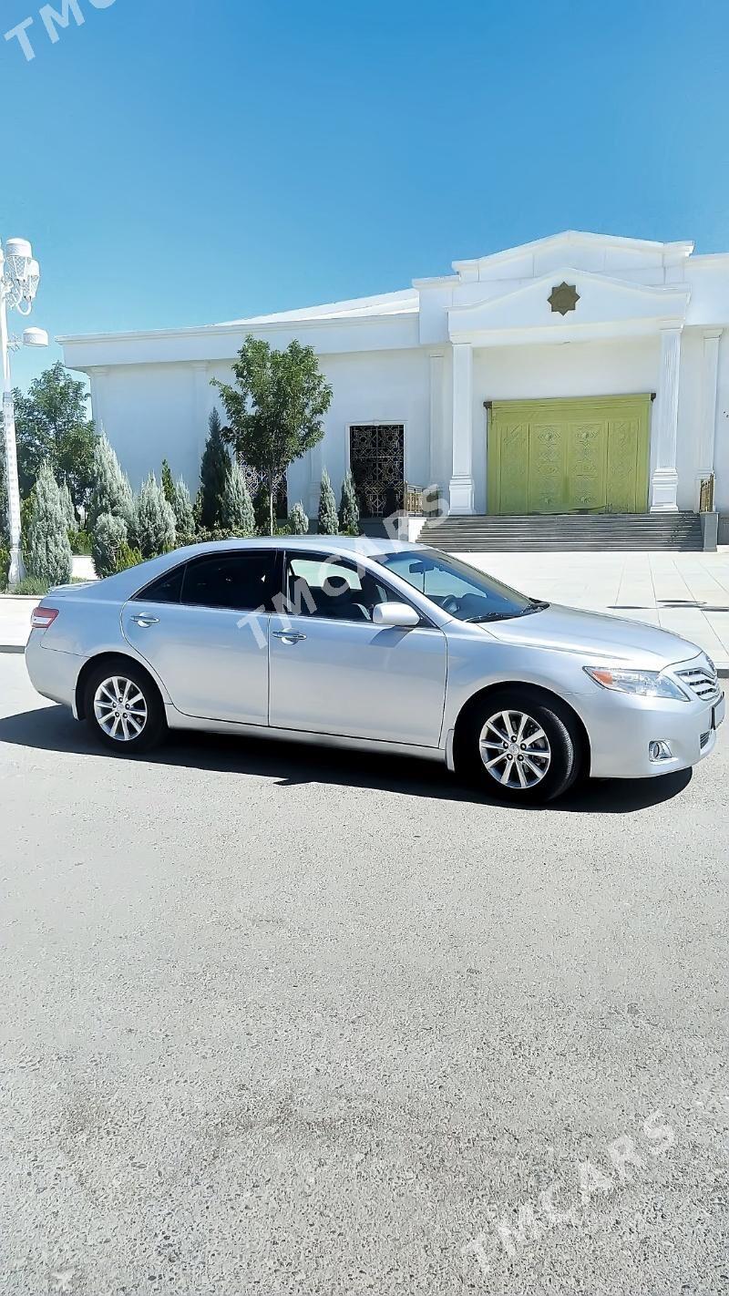 Toyota Camry 2010 - 220 000 TMT - Дашогуз - img 2