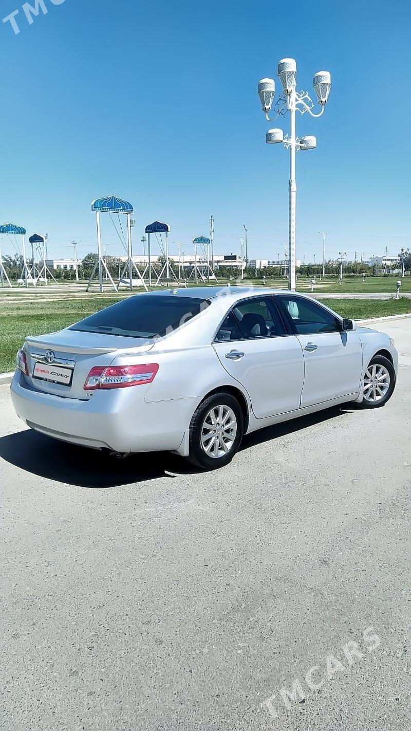 Toyota Camry 2010 - 220 000 TMT - Дашогуз - img 5