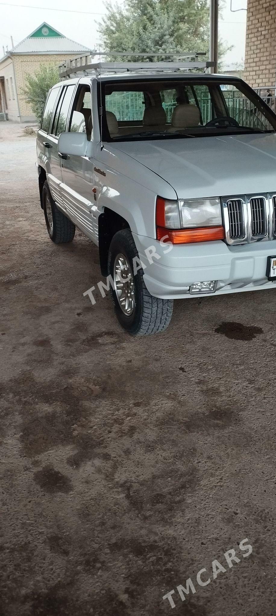 Jeep Grand Cherokee 1997 - 60 000 TMT - Babadaýhan - img 3