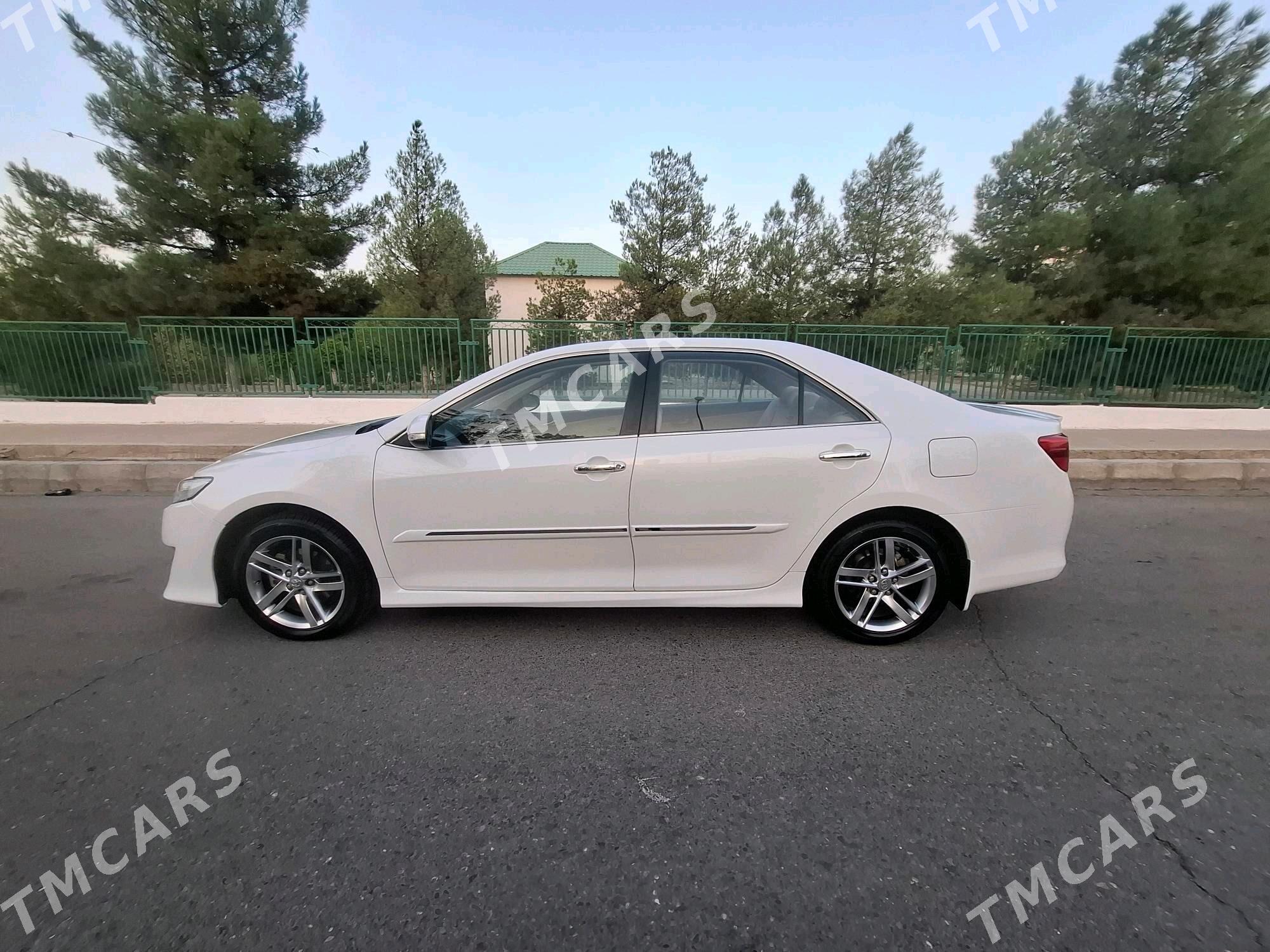Toyota Camry 2012 - 230 000 TMT - 1 мкр - img 6