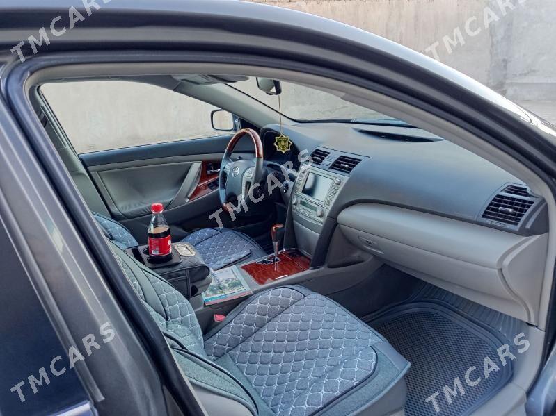 Toyota Camry 2010 - 220 000 TMT - Дашогуз - img 5