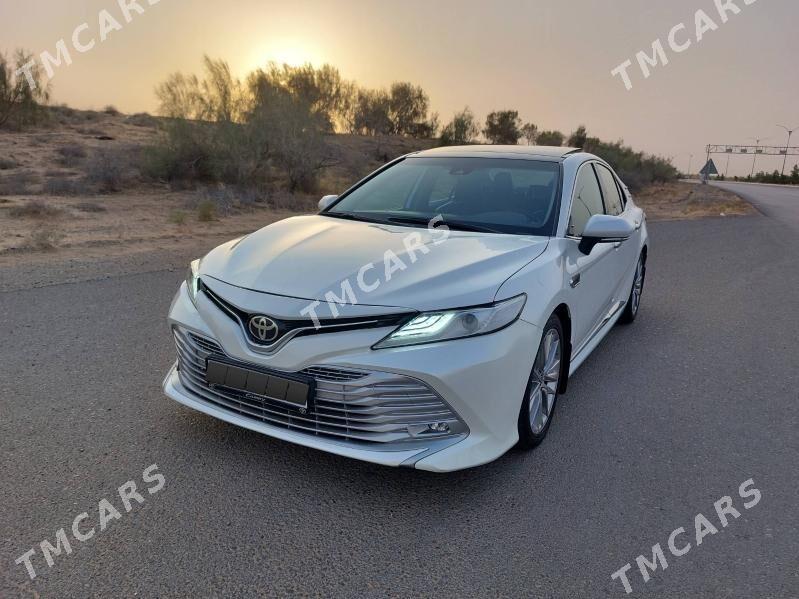 Toyota Camry 2019 - 360 000 TMT - Ашхабад - img 2