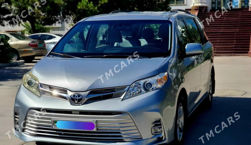 Toyota Sienna 2017 - 350 000 TMT - Türkmenabat - img 6