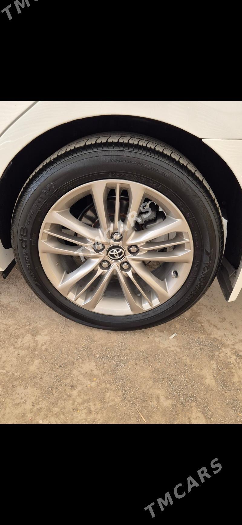 Toyota Camry 2016 - 244 000 TMT - 1 мкр - img 6