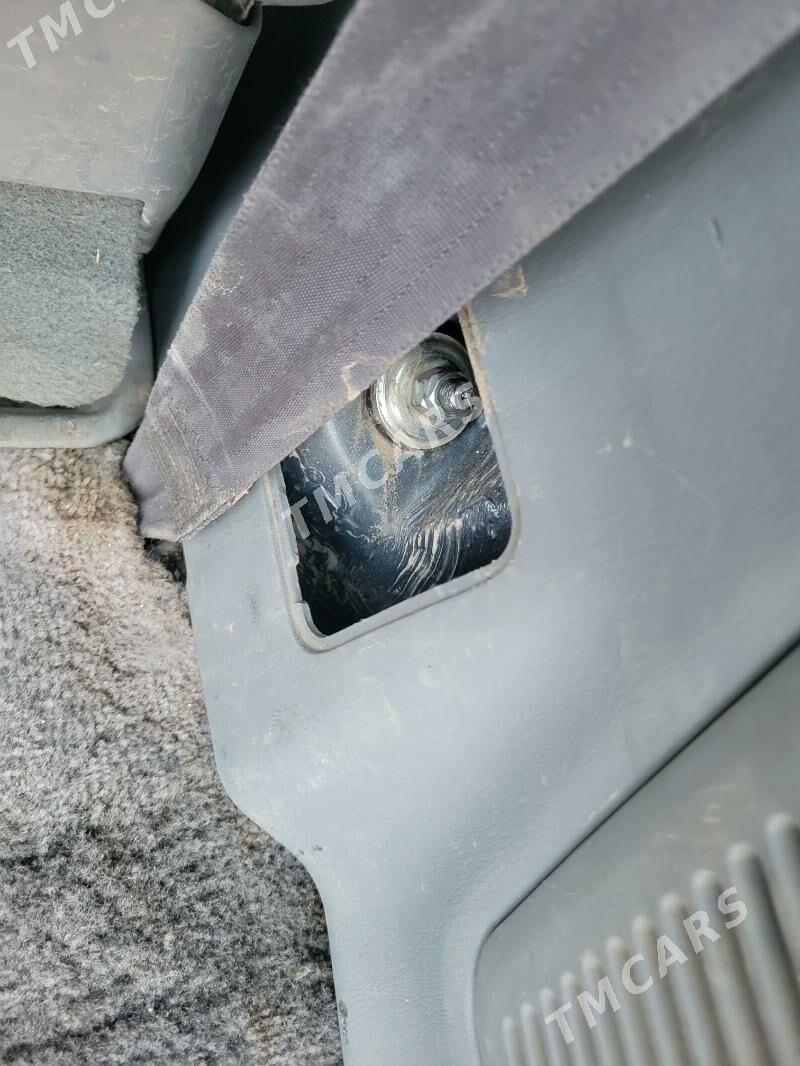 Toyota Sienna 2001 - 129 000 TMT - Mary - img 2