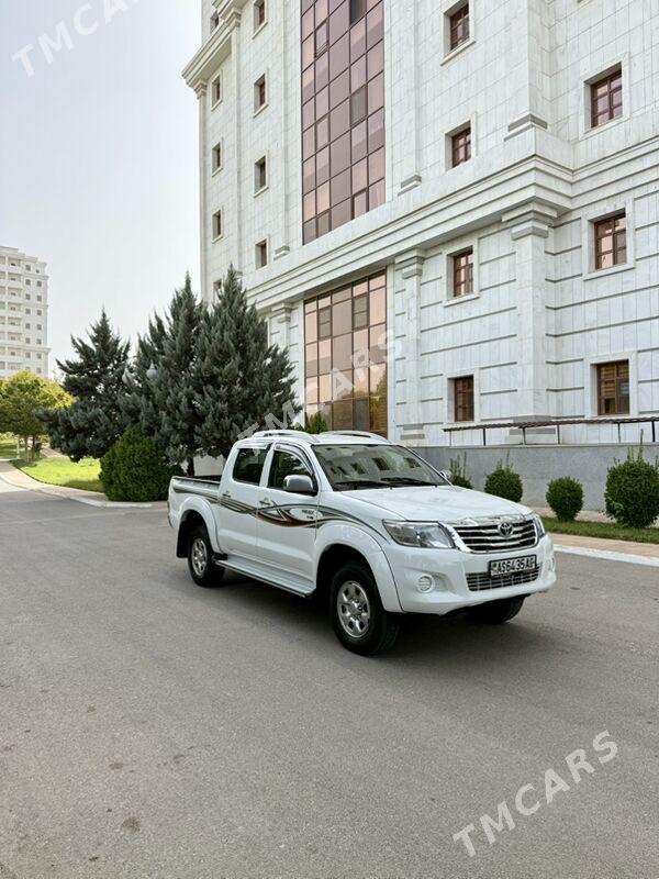 Toyota Hilux 2011 - 215 000 TMT - Ашхабад - img 3