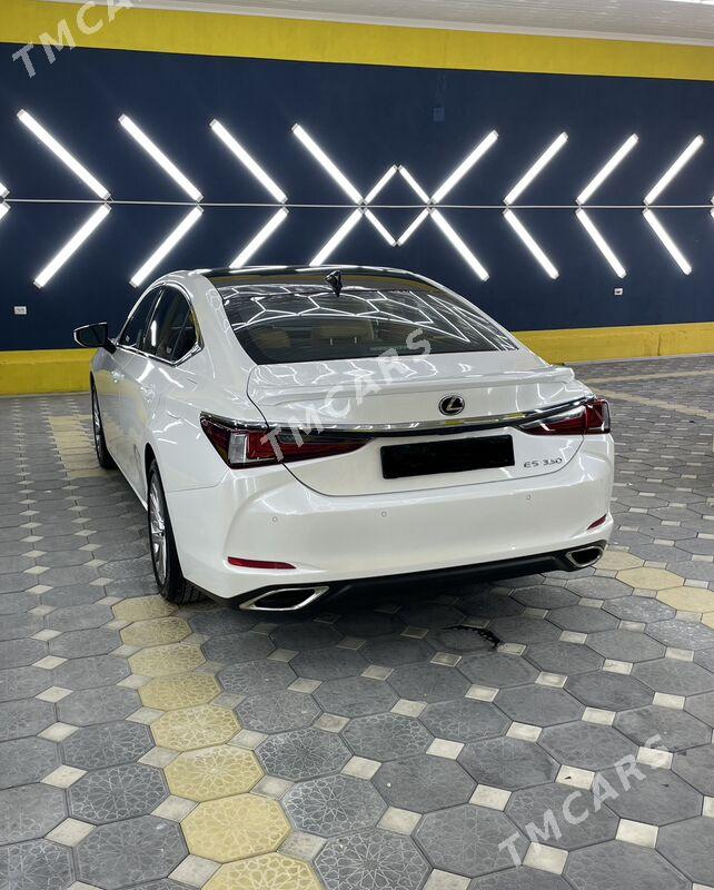 Lexus ES 350 2022 - 663 000 TMT - Мары - img 4