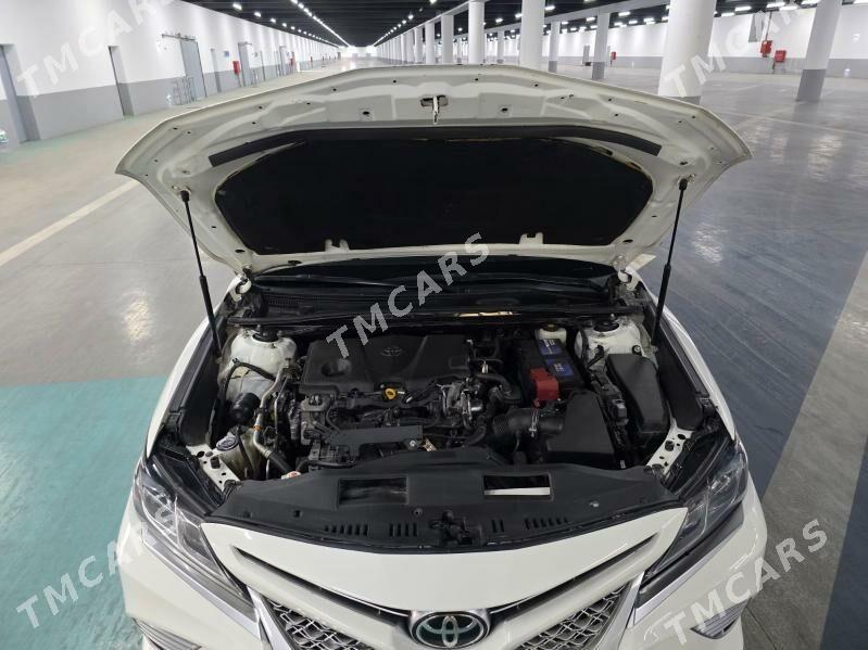 Toyota Camry 2018 - 290 000 TMT - Aşgabat - img 3