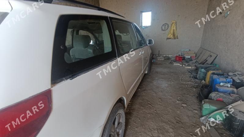 Toyota Sienna 2004 - 160 000 TMT - Gurbansoltan Eje - img 5