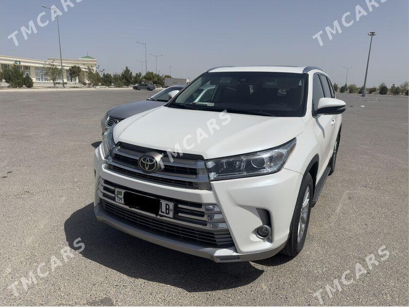 Toyota Highlander 2019 - 420 000 TMT - Туркменабат - img 6