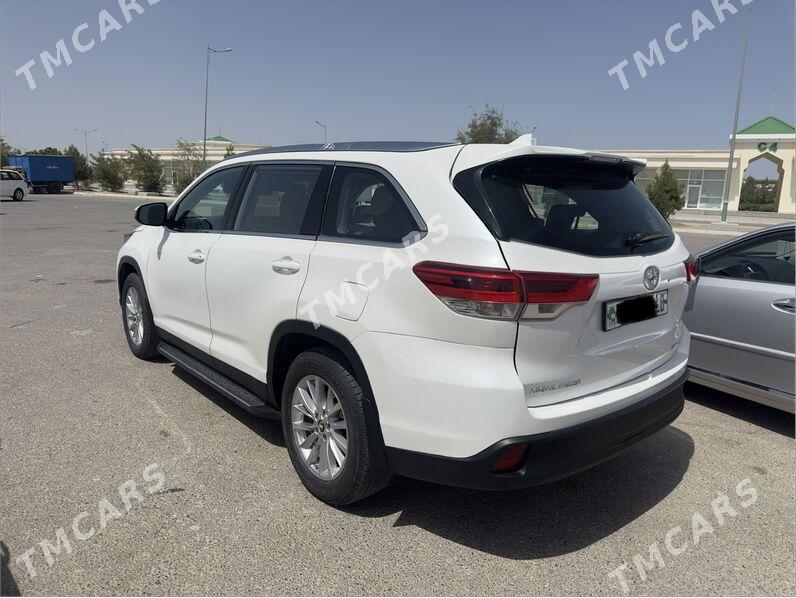 Toyota Highlander 2019 - 420 000 TMT - Туркменабат - img 5