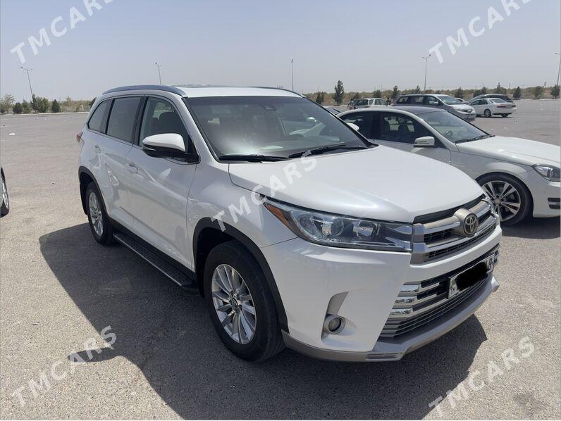 Toyota Highlander 2019 - 420 000 TMT - Туркменабат - img 4