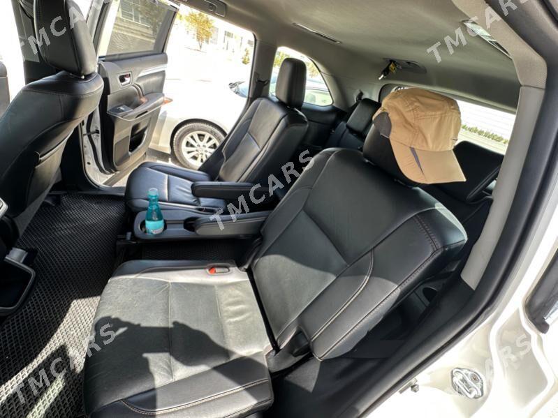 Toyota Highlander 2019 - 420 000 TMT - Туркменабат - img 10