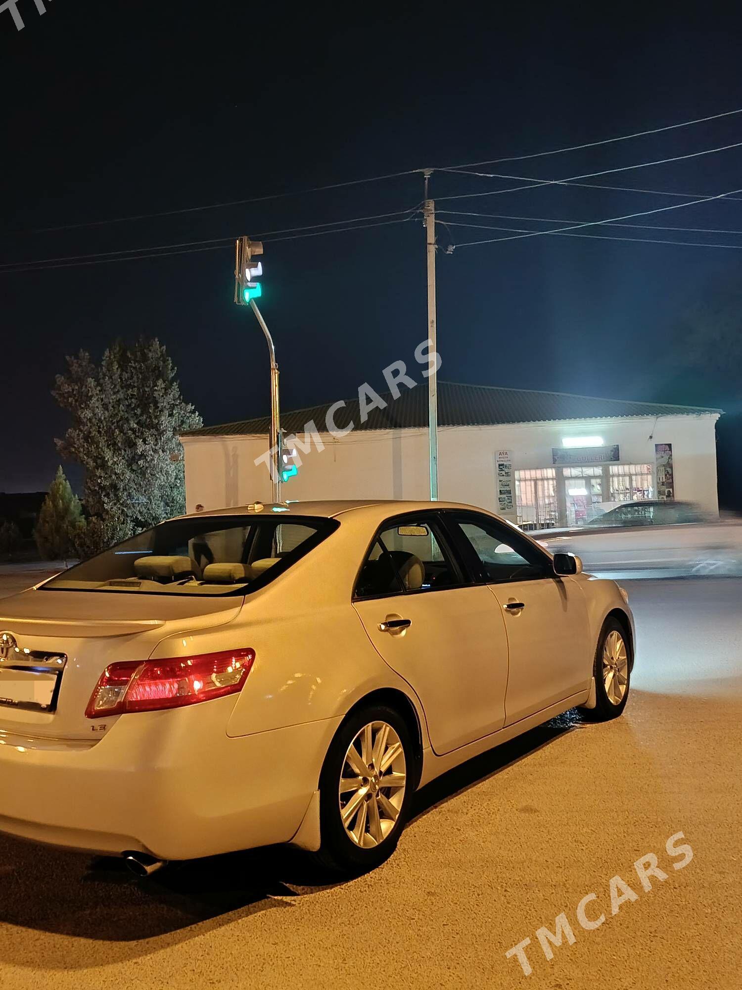 Toyota Camry 2011 - 190 000 TMT - Ашхабад - img 4