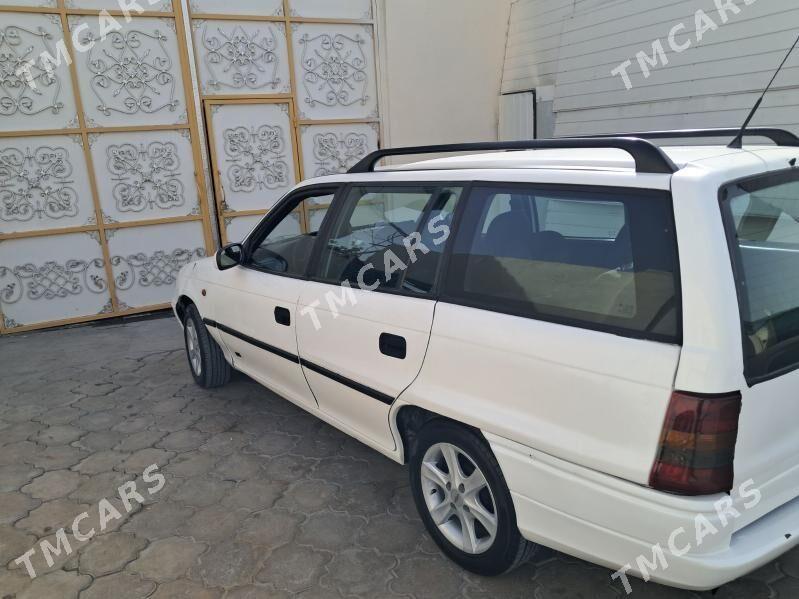 Opel Astra 1995 - 40 000 TMT - Aşgabat - img 5
