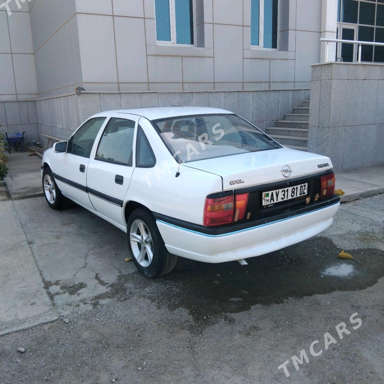 Opel Vectra 1995 - 55 000 TMT - Губадаг - img 4