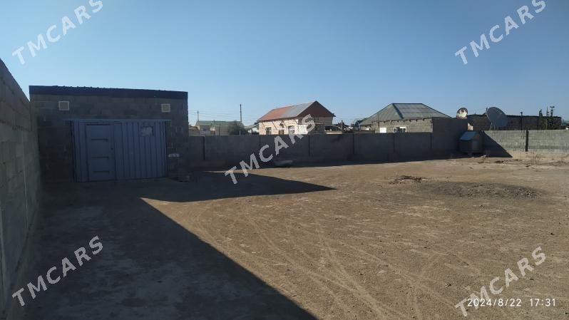 Туркмен Ховлы - Türkmenbaşy - img 4