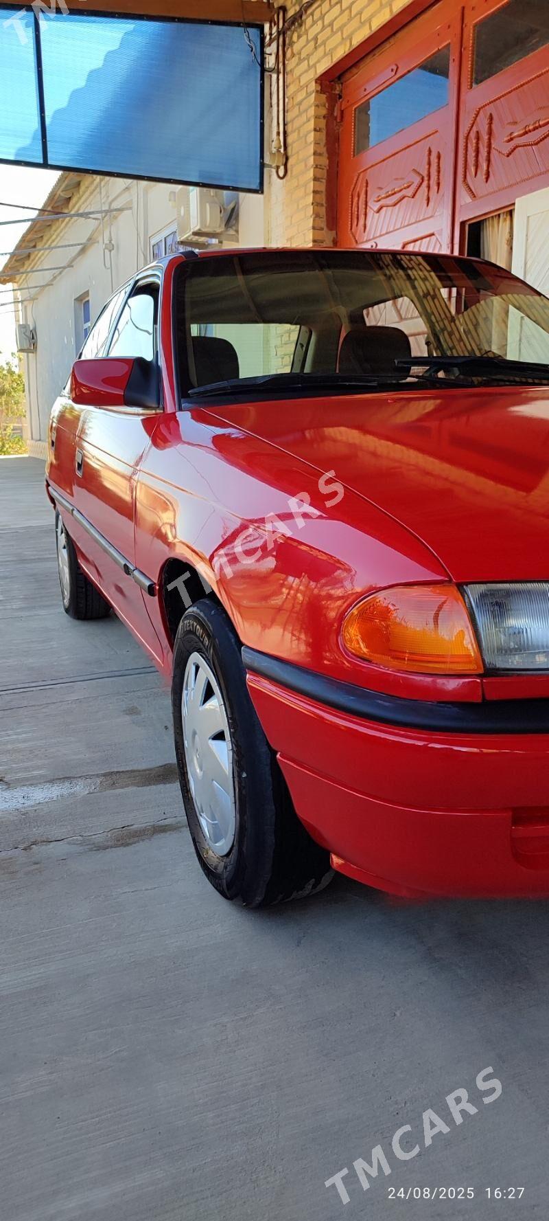 Opel Astra 1992 - 33 000 TMT - Дашогуз - img 5