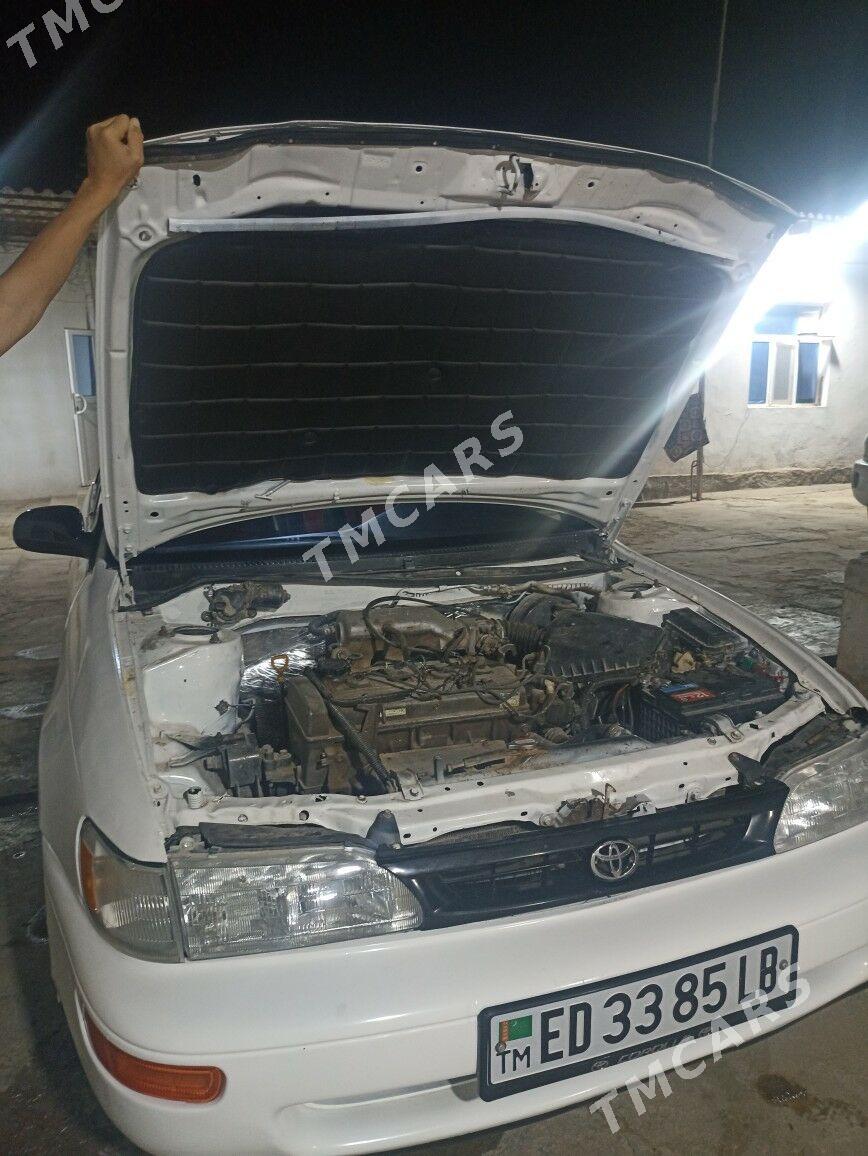 Toyota Corolla 1995 - 65 000 TMT - Керки - img 7