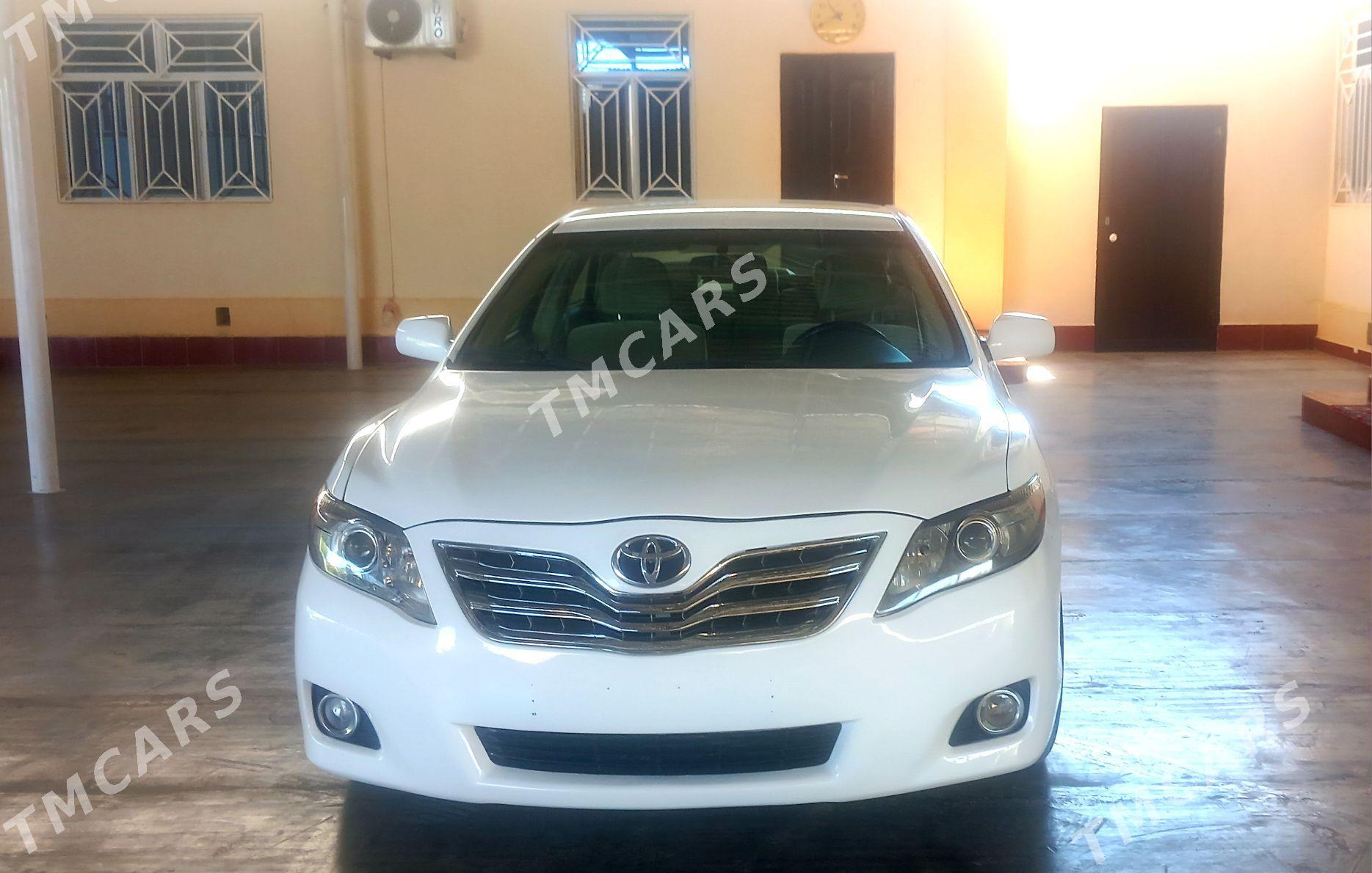 Toyota Camry 2011 - 179 000 TMT - Мары - img 3