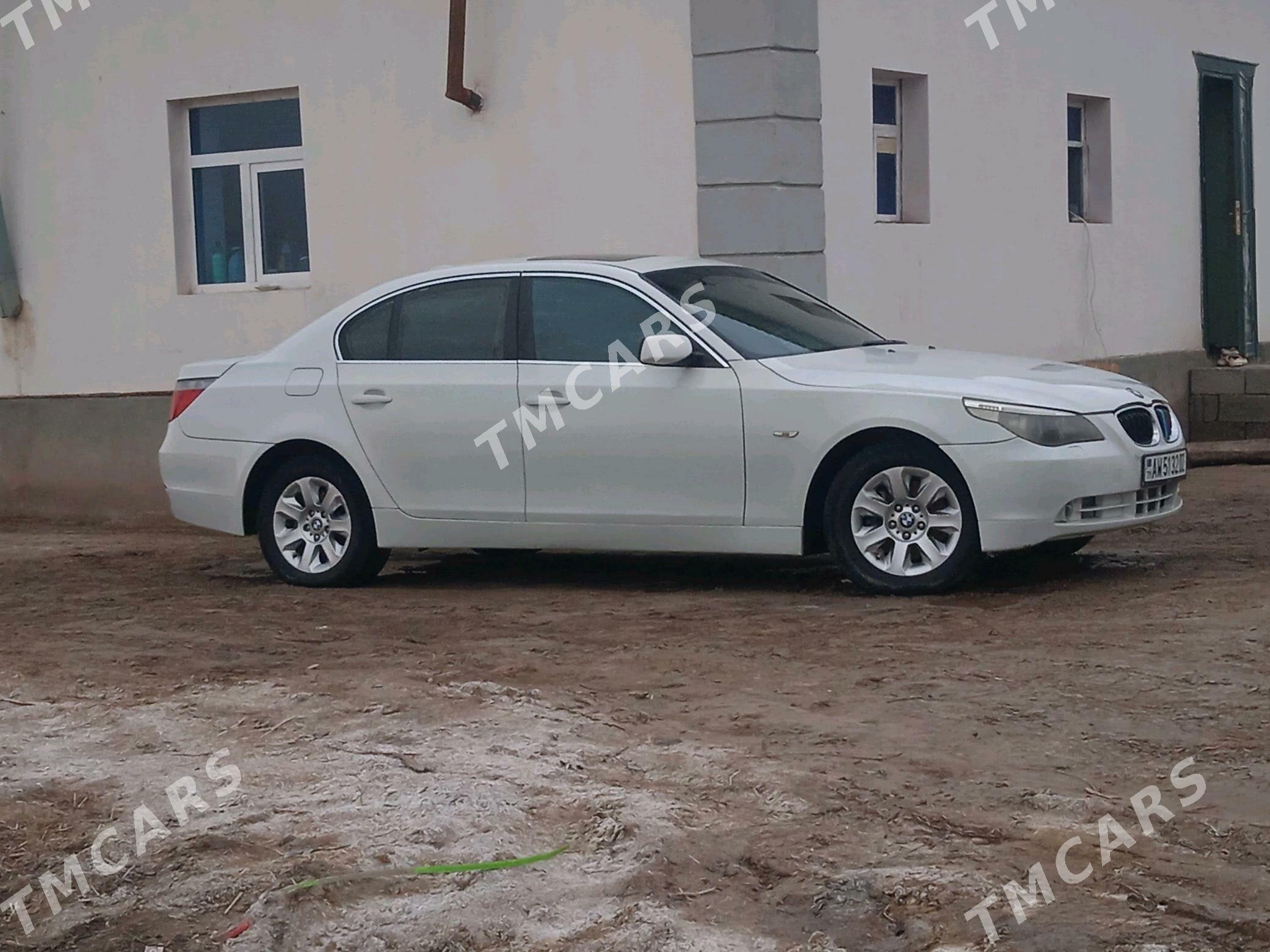 BMW E60 2005 - 140 000 TMT - Кёнеургенч - img 4