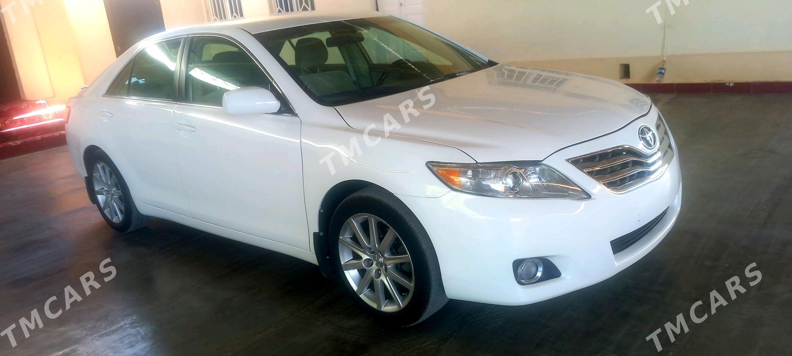 Toyota Camry 2011 - 179 000 TMT - Мары - img 4