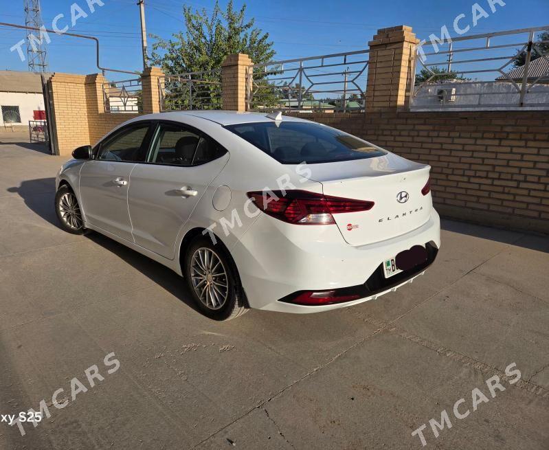 Hyundai Elantra 2020 - 215 000 TMT - Mary - img 6