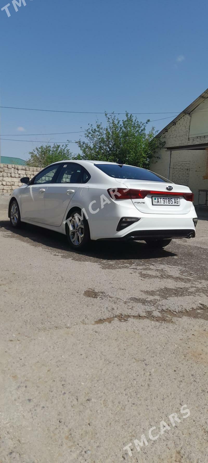 Kia Forte 2021 - 210 000 TMT - Ашхабад - img 2