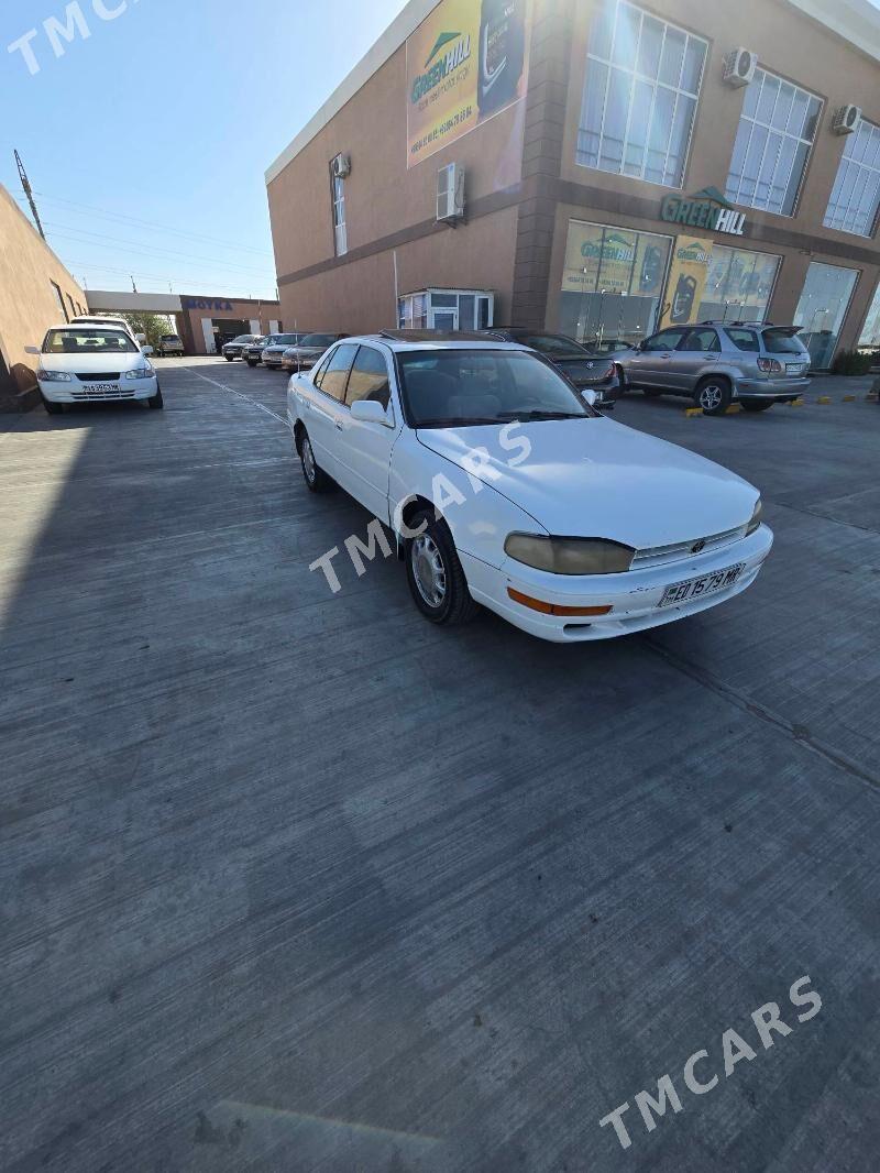 Toyota Camry 1993 - 60 000 TMT - Mary - img 3