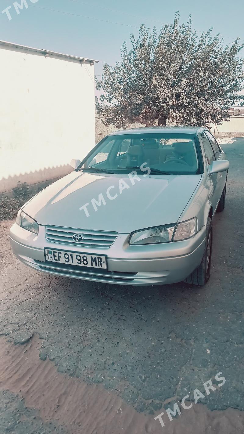 Toyota Camry 1999 - 134 000 TMT - Ёлётен - img 3
