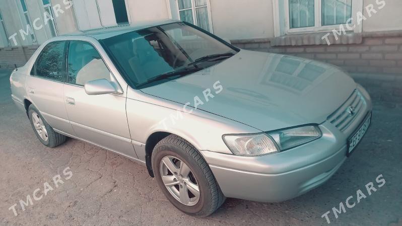 Toyota Camry 1999 - 134 000 TMT - Ёлётен - img 2