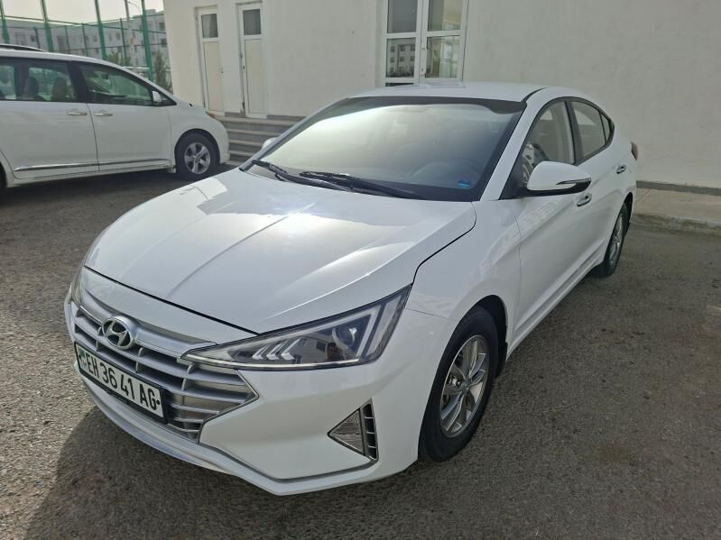 Hyundai Elantra 2019 - 200 000 TMT - Gurtly - img 3