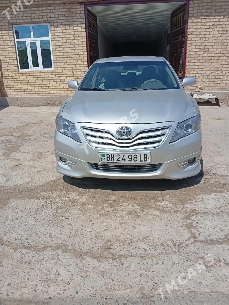 Toyota Camry 2010 - 200 000 TMT - Дянев - img 6