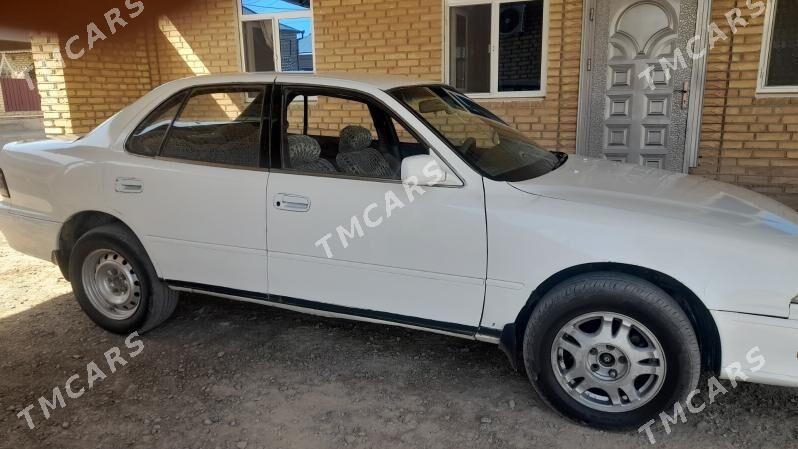 Toyota Camry 1992 - 40 000 TMT - Мары - img 4