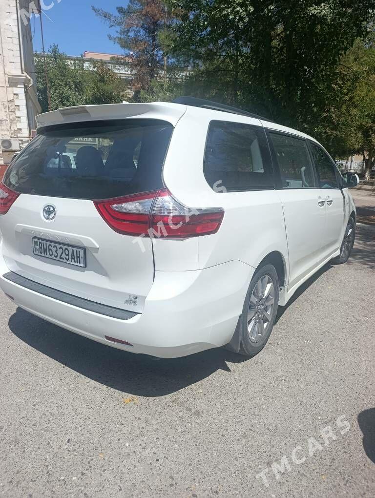 Toyota Sienna 2019 - 399 000 TMT - Ашхабад - img 5