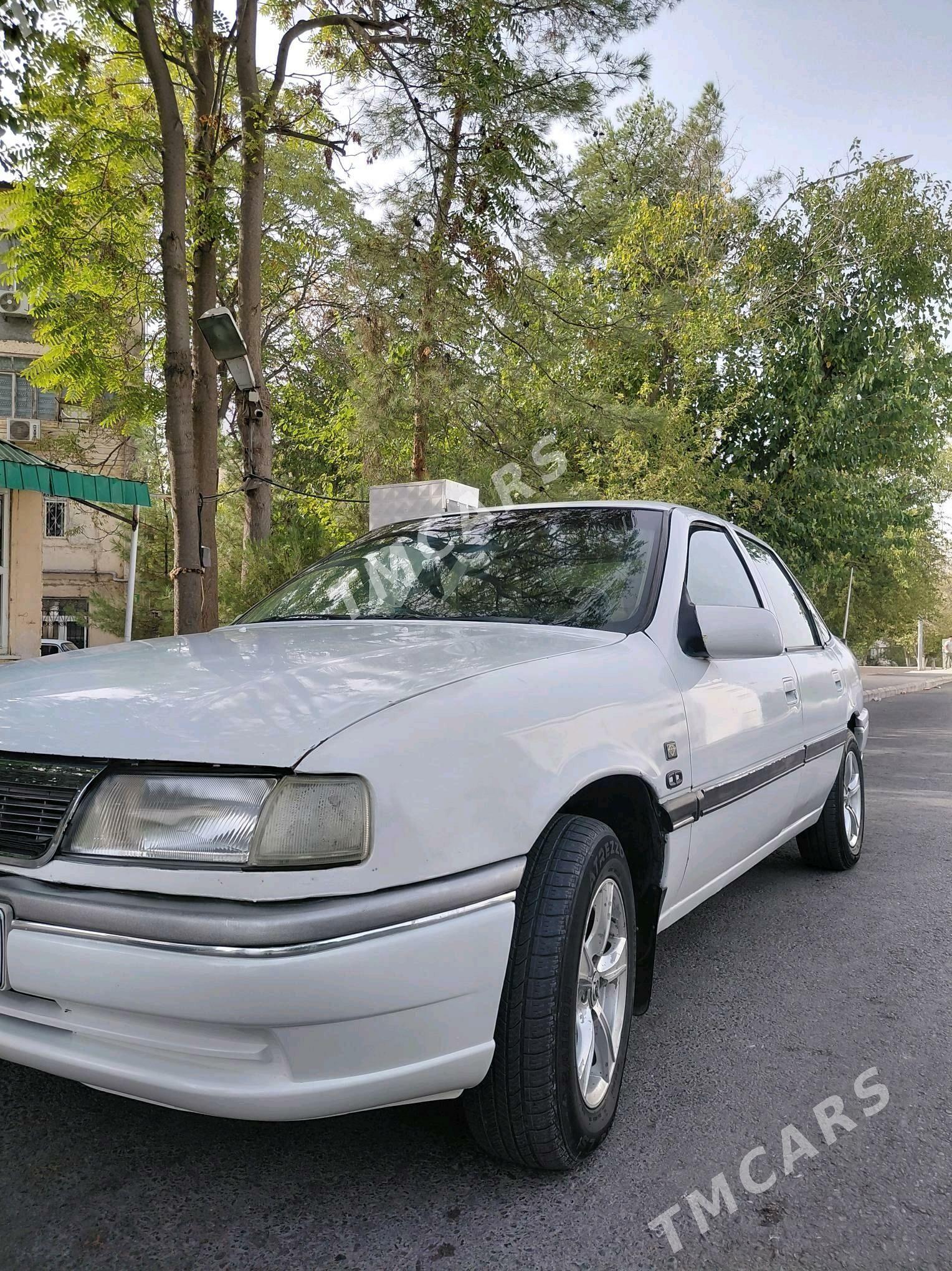 Opel Vectra 1993 - 40 000 TMT - Анев - img 7