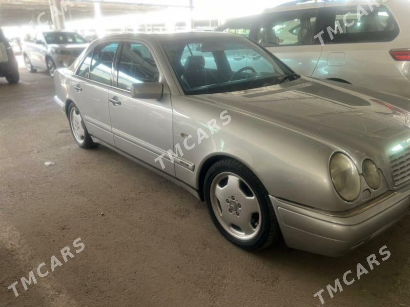 Mercedes-Benz E320 1999 - 115 000 TMT - Türkmenbaşy - img 6