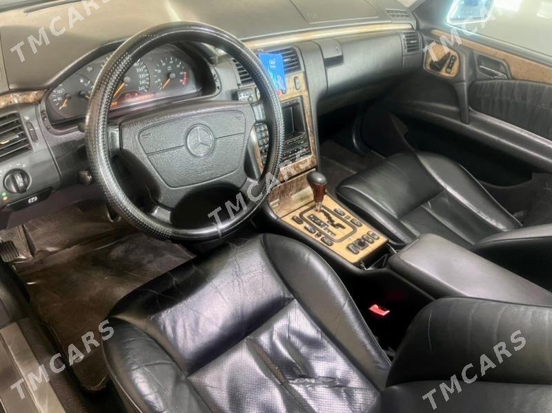 Mercedes-Benz E320 1999 - 115 000 TMT - Türkmenbaşy - img 5