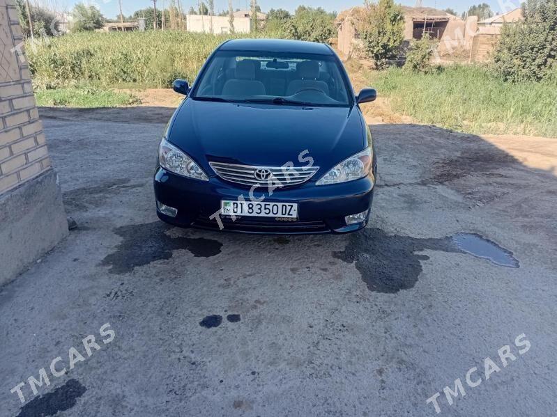 Toyota Camry 2002 - 142 000 TMT - Губадаг - img 2