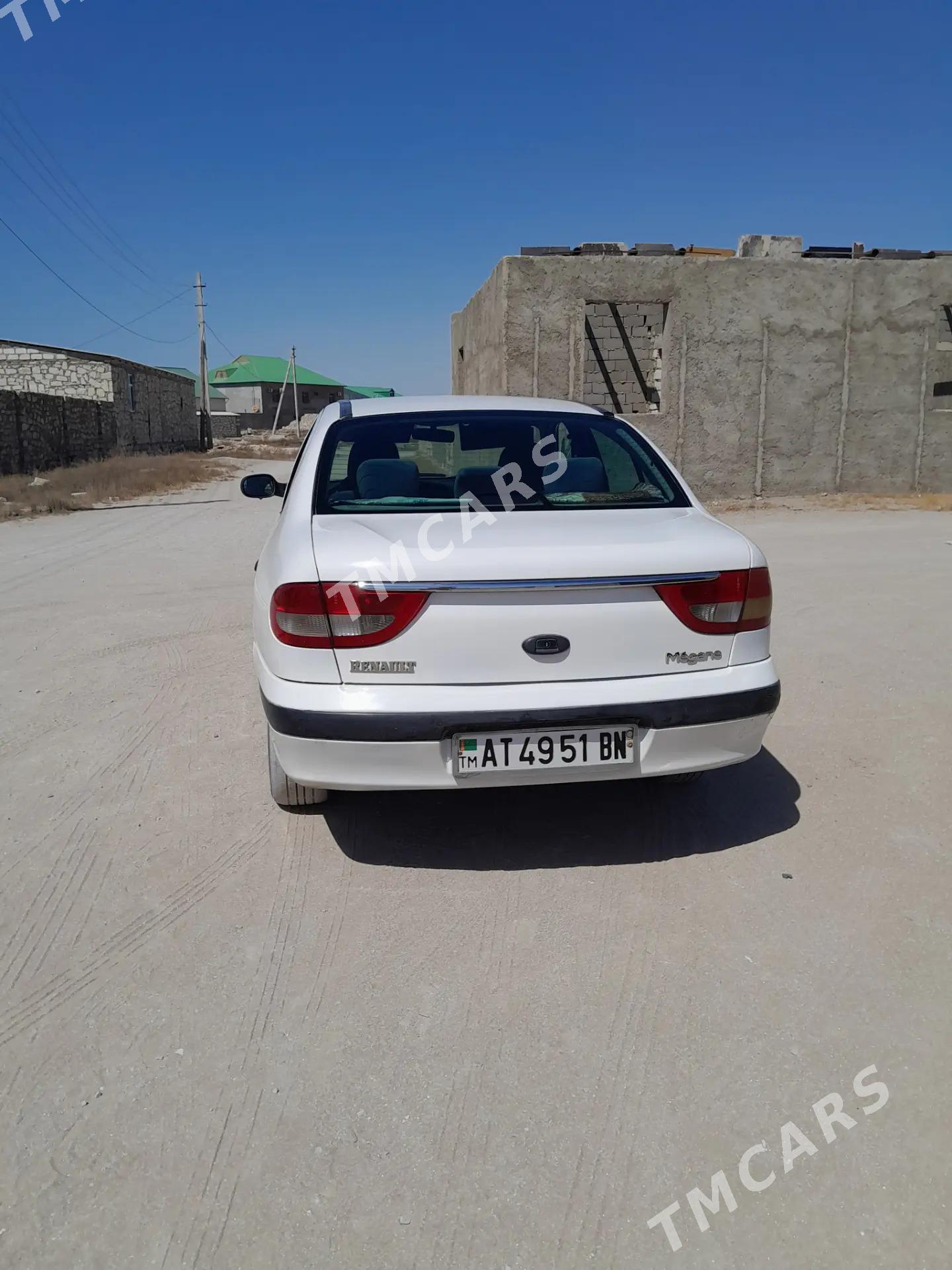 Renault Megane 2 2002 - 45 000 TMT - Туркменбаши - img 2