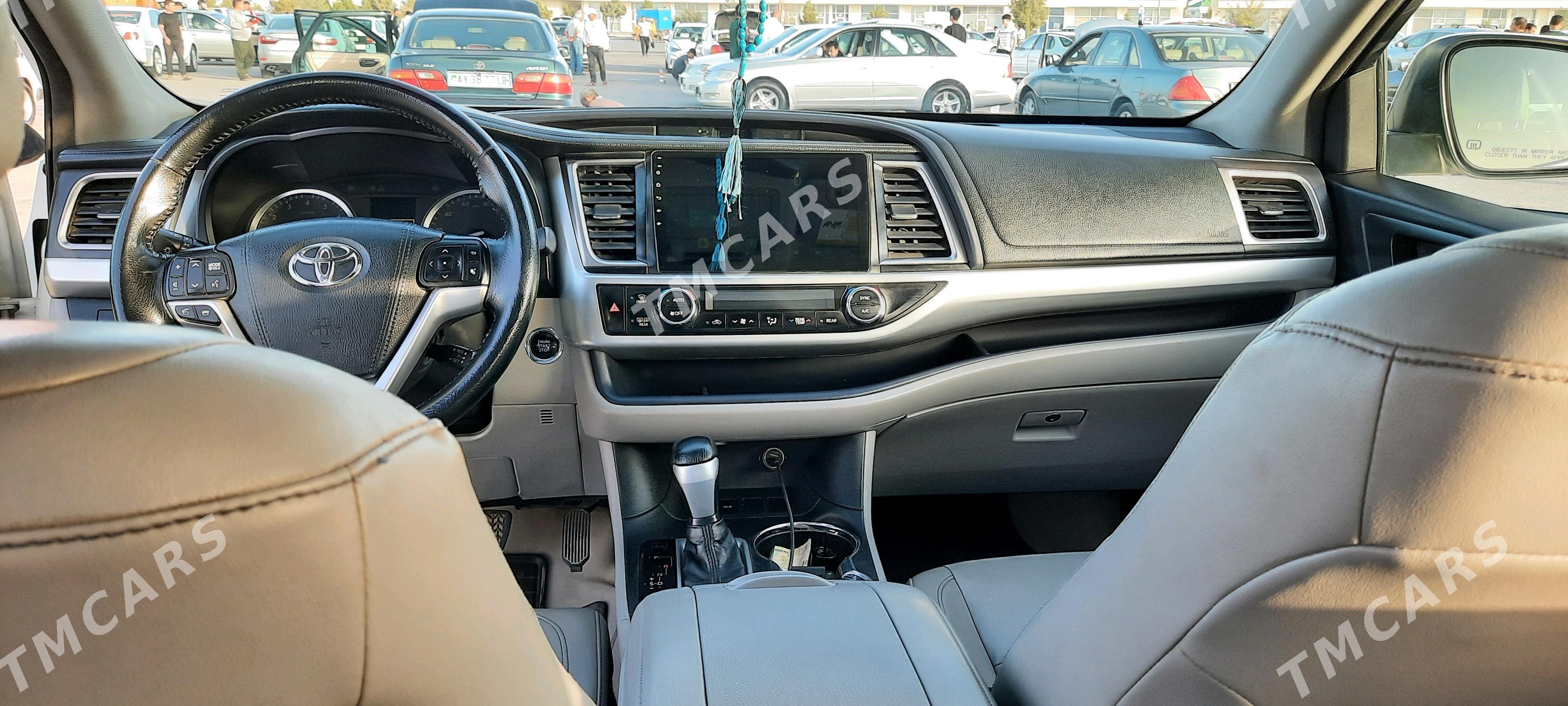 Toyota Highlander 2014 - 360 000 TMT - Фарап - img 6