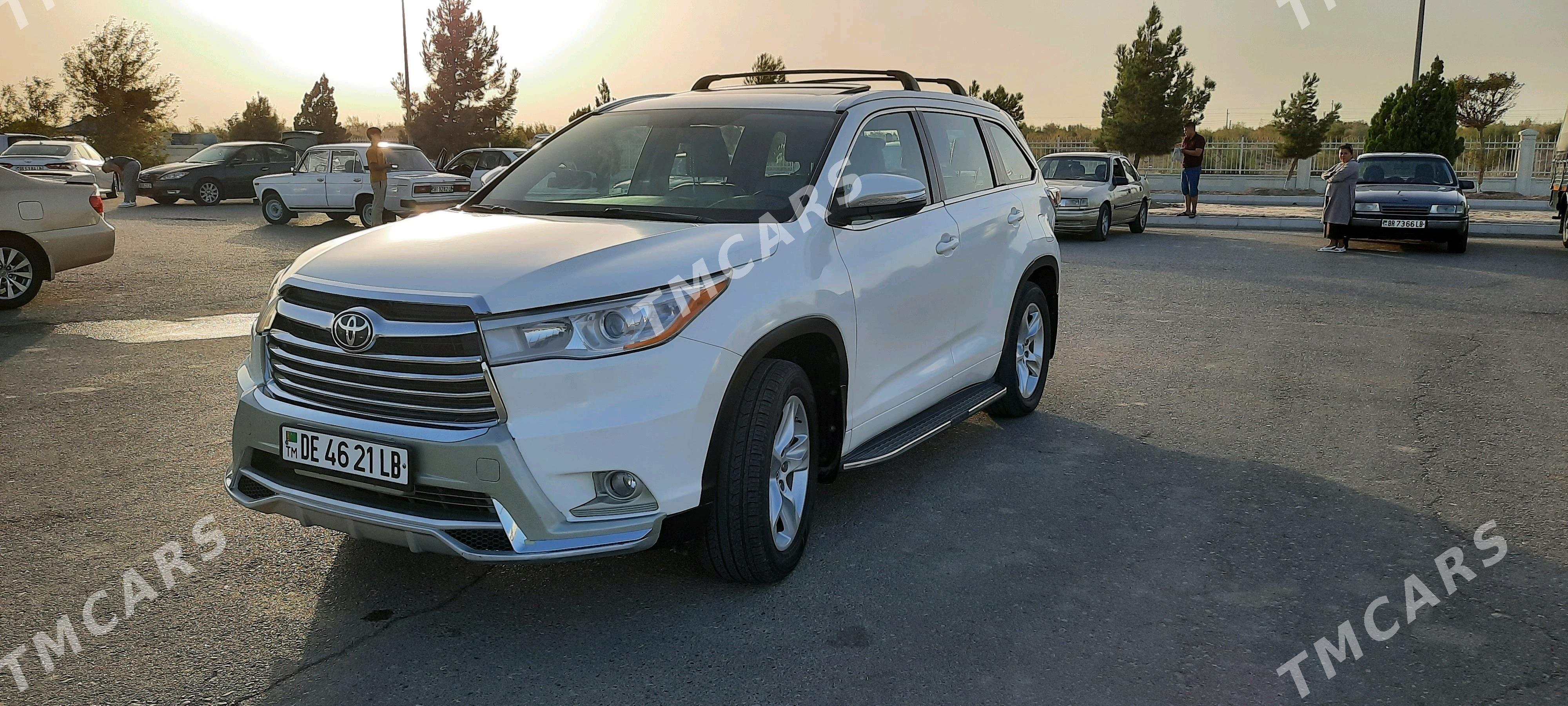 Toyota Highlander 2014 - 360 000 TMT - Фарап - img 7