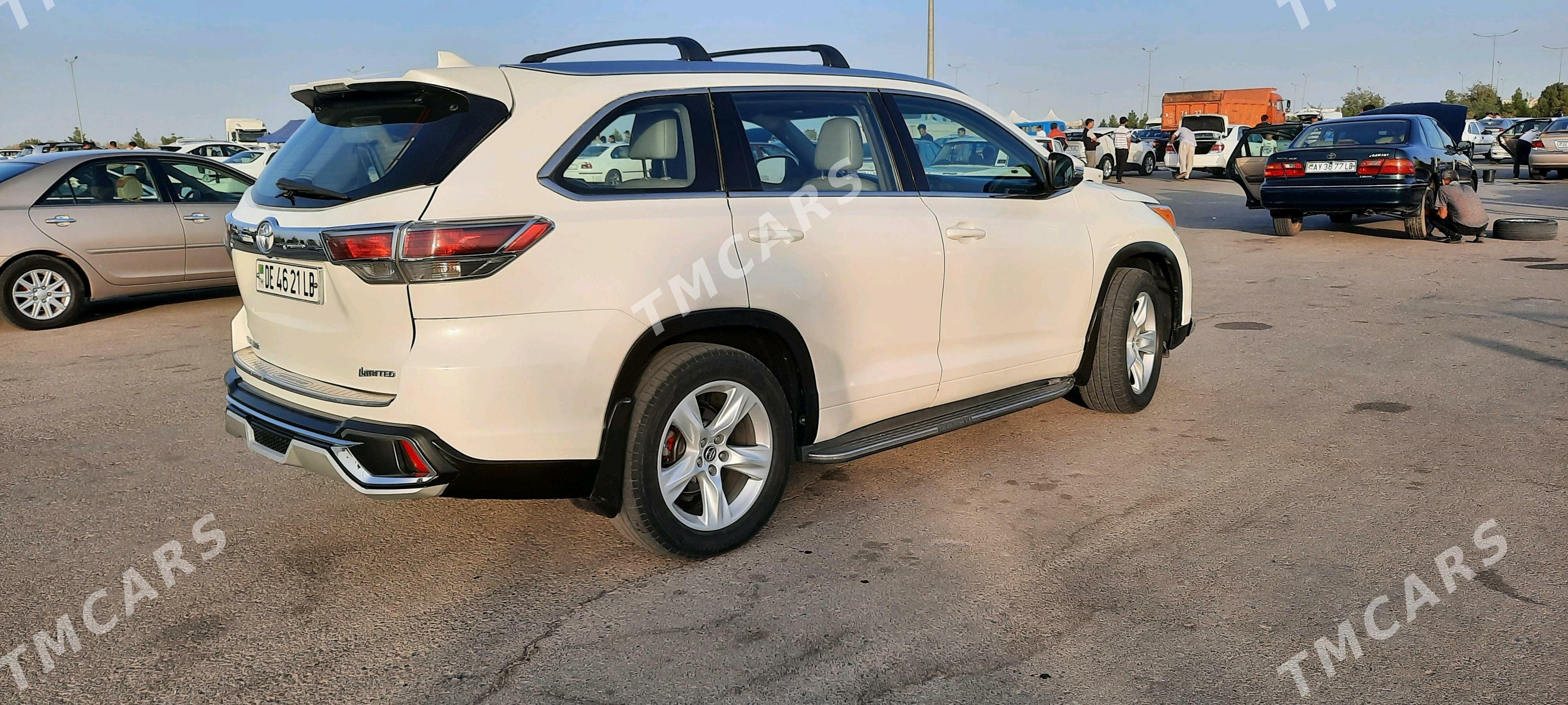 Toyota Highlander 2014 - 360 000 TMT - Фарап - img 8