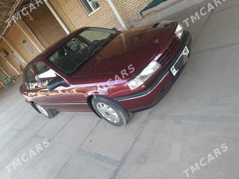 Opel Vectra 1992 - 44 000 TMT - Мургап - img 5