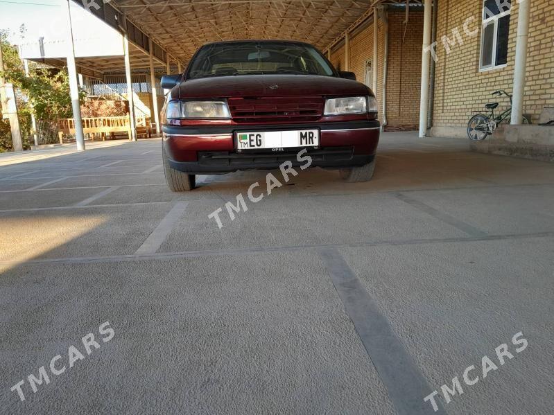 Opel Vectra 1992 - 44 000 TMT - Мургап - img 9